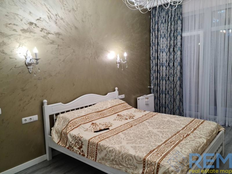 продажа однокомнатной квартиры номер A-174694 в Приморском районе, фото номер 6